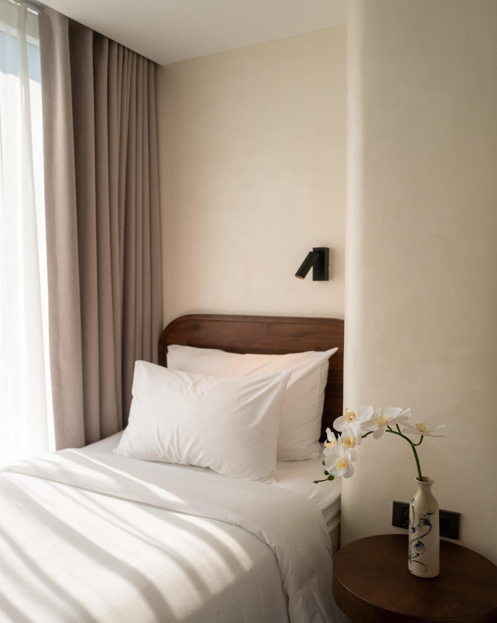 Hato Saigon Boutique Hotel & Rooftop Ciudad Ho Chi Minh  Habitación foto